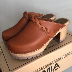 Brown Leather Clogs